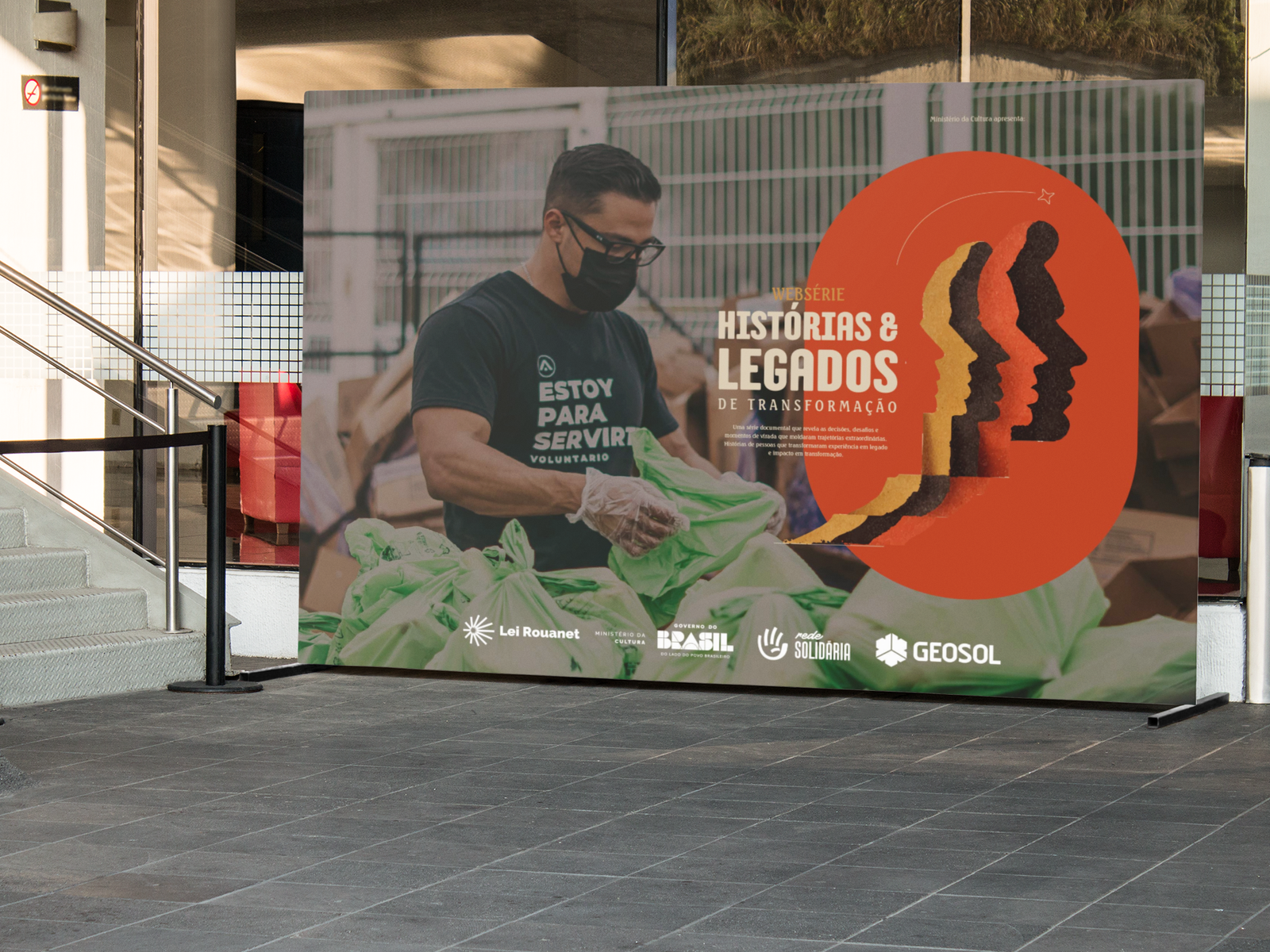 Mockup: banner em teatro